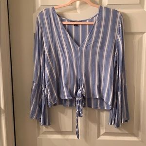 Cute American Eagle Crop Top